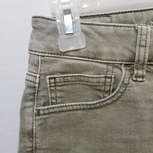 American Eagle shorts 2 Hi-Rise Shortie stretch denim jean frayed raw hem cuffed - Picture 3 of 14